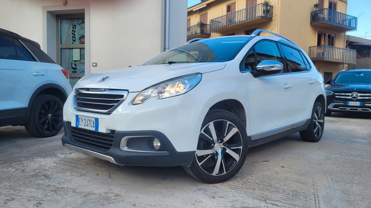 Peugeot 2008 1.6 e-HDi 92 CV Stop&Start Urban Cross