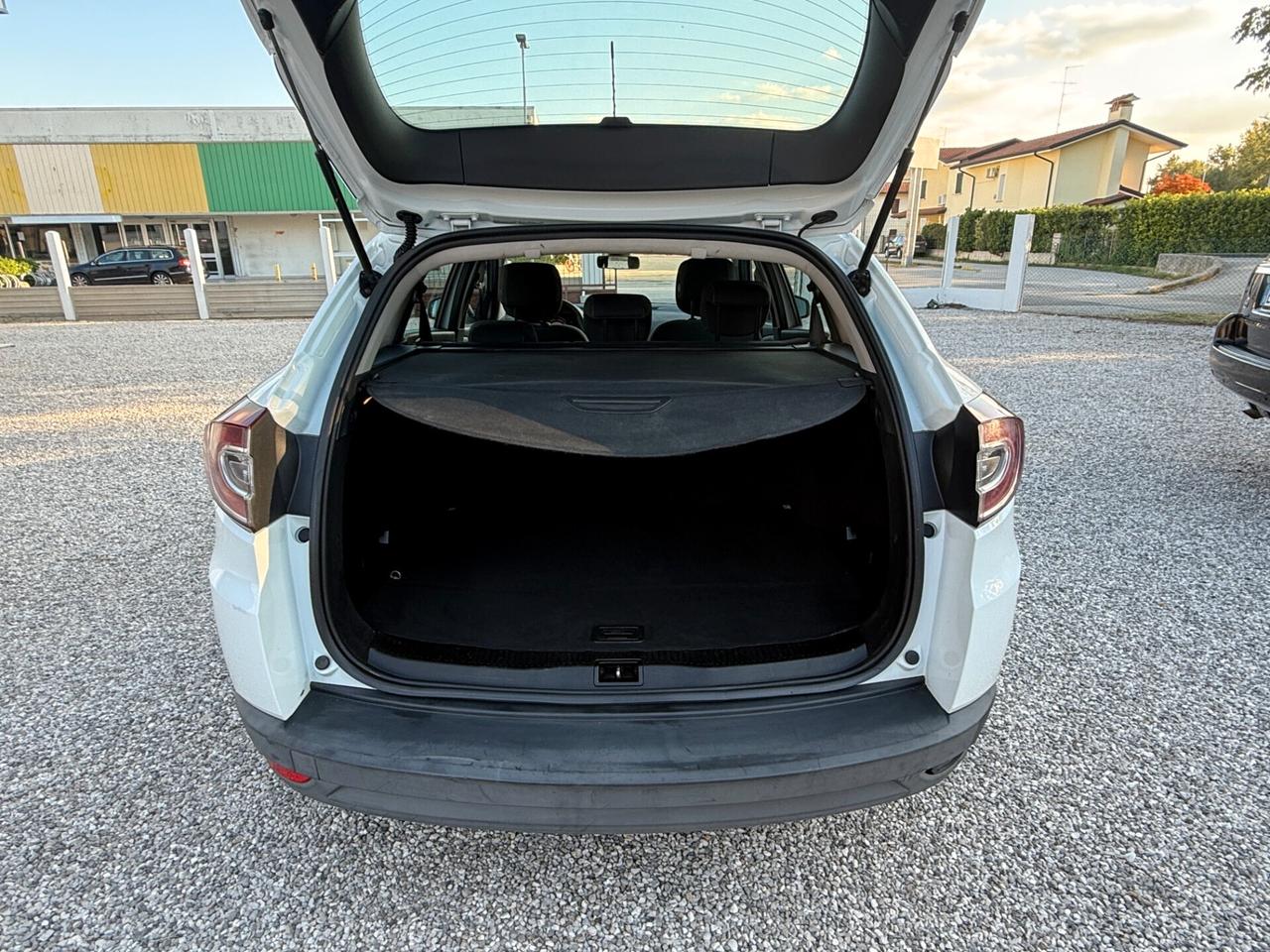 Renault Megane Mégane 1.5 dCi 110CV EDC SporTour Attractive