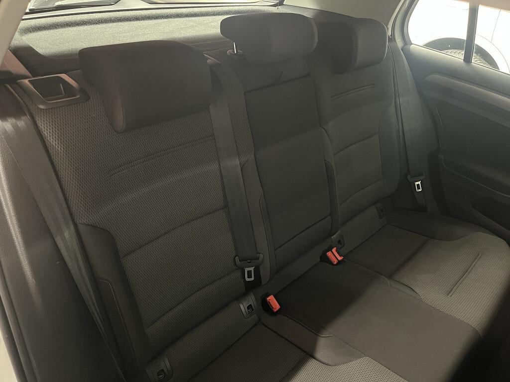 Volkswagen Golf VII 1.6 TDI 5porte