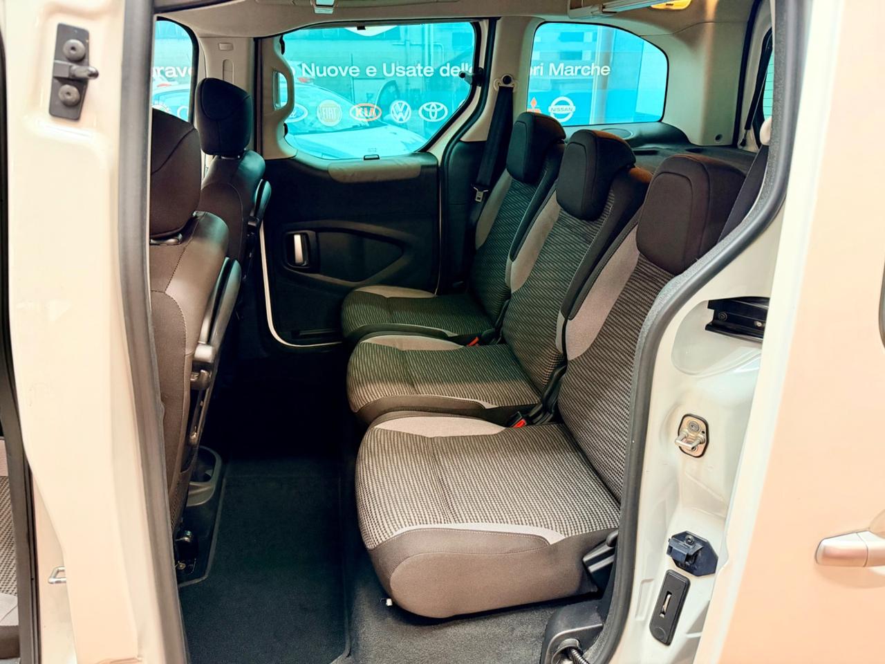 Peugeot Partner Tepee 1.6HDi 112CV Gancio Tr