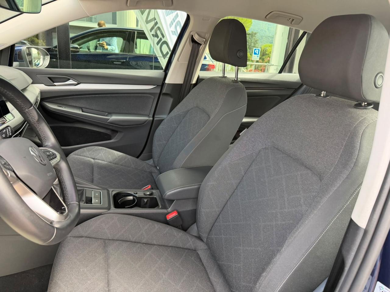 Volkswagen Golf 1.0 TSI EVO Life
