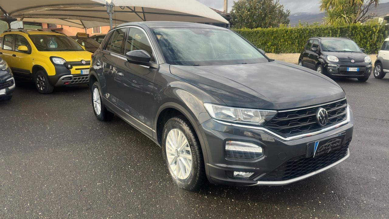 Volkswagen T-Roc 2.0 TDI SCR Business BlueMotion Technology