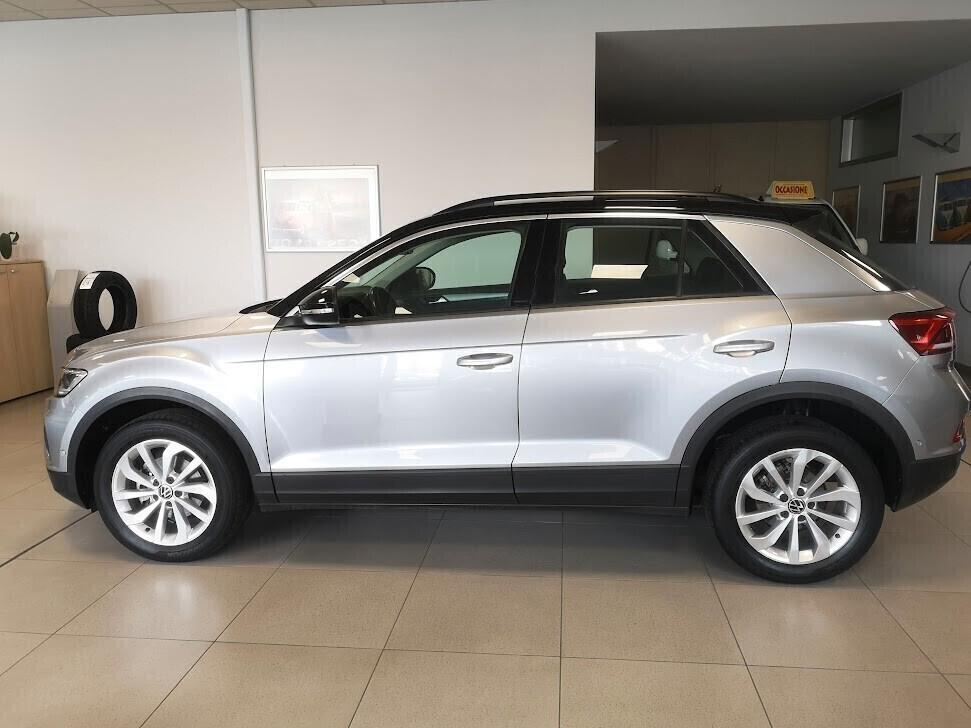 Volkswagen T-Roc 1.0 TSI Life 110CV 6 marce Fari led