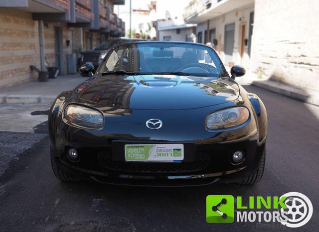 MAZDA MX-5 Roadster Coupé 1.8L Fire