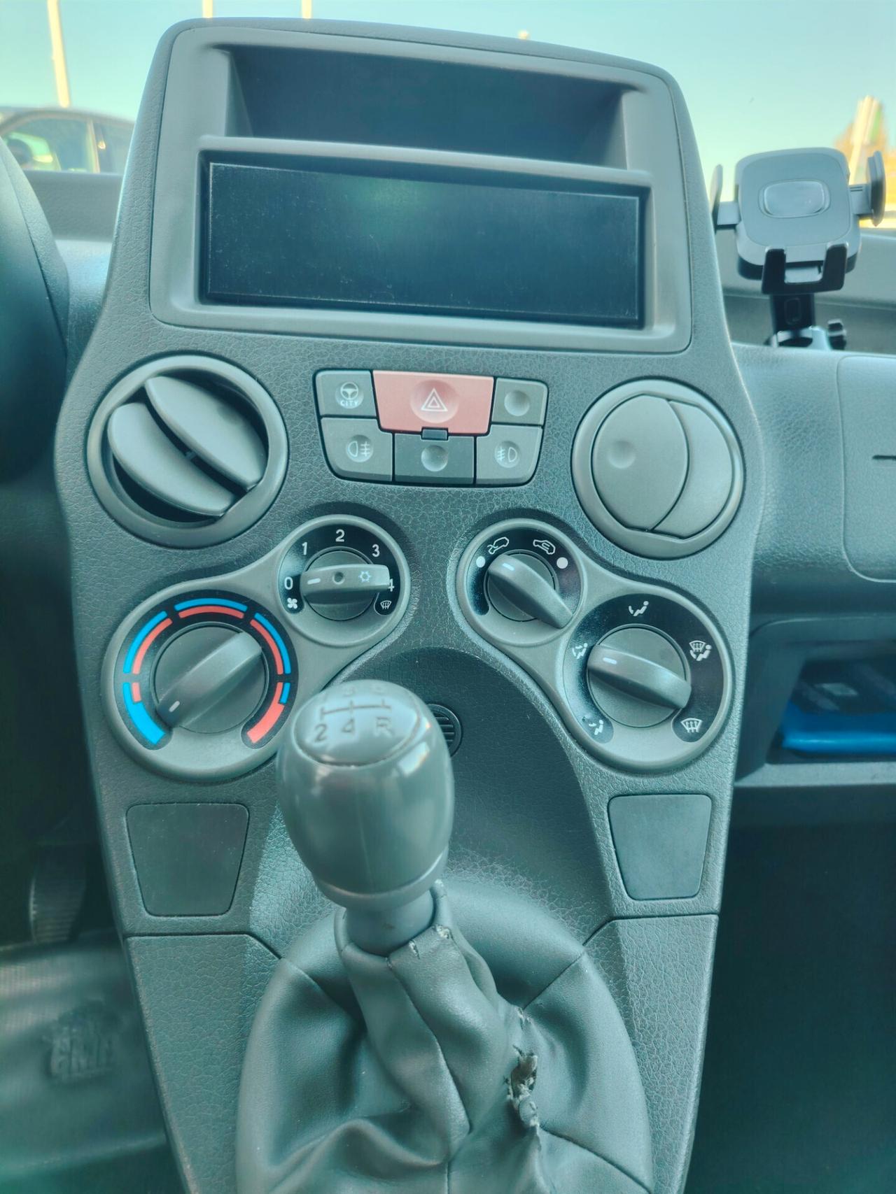 Fiat Panda 1.2 Dynamic Mamy - NEOPATENTATI