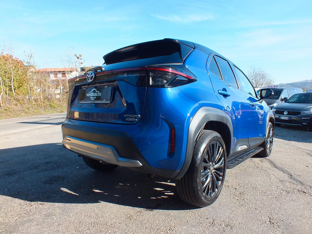 TOYOTA YARIS CROSS 1.5 HYBRID 4X4 AUTOCARRO N1 + IVA