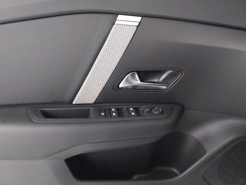 Citroën C4 1.2 puretech Plus s&s 130cv eat8