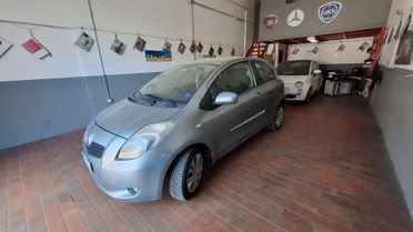 Toyota Yaris 1.3 3 porte