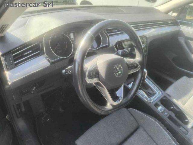 VOLKSWAGEN Passat Variant Passat VIII Variant 2.0 tdi Business 150cv dsg TG