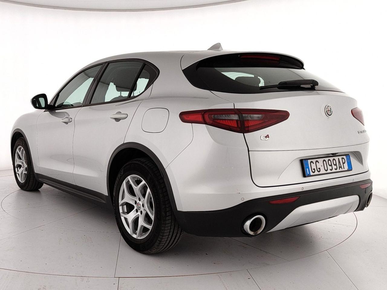 Alfa Romeo Stelvio 2.2 Turbodiesel 190 CV AT8 RWD Business