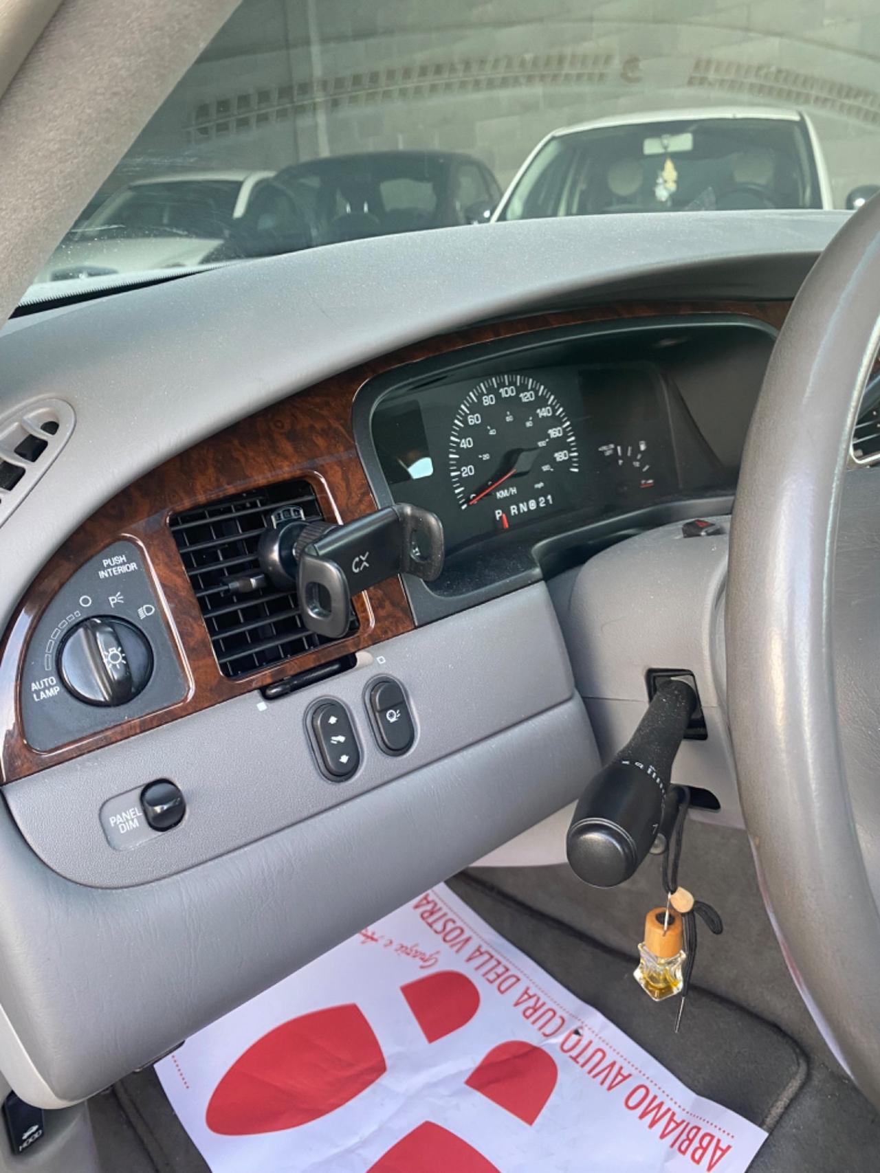 Lincoln Town car GPL 4.6 FULL 33.000km
