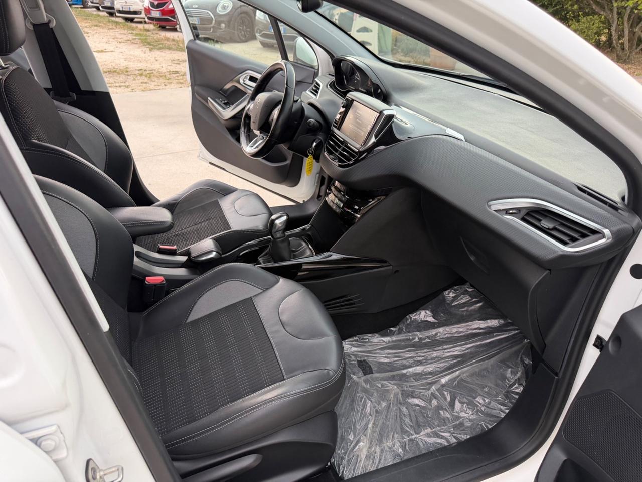 Peugeot 2008 Blue HDi 1.6 HDI EURO 6