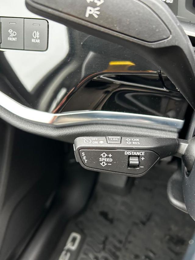 AUDI Q3 SPB 35 TDI S tronic S line edition