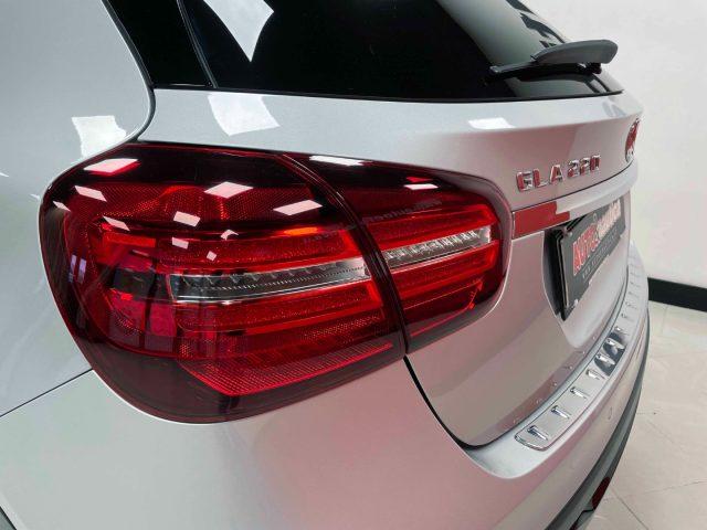 MERCEDES-BENZ GLA 220 PREMIUM 4MATIC AUTO