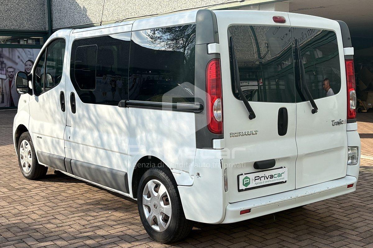 RENAULT Trafic T27 2.0 dCi/115 PC-TN Passenger Comfort DPF