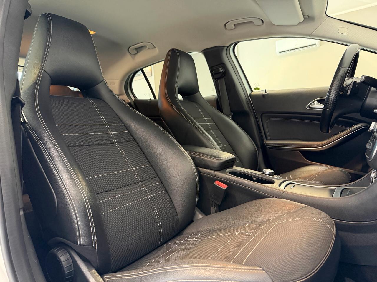 Mercedes-Benz GLA 200d CDI PREMIUM AUTOMATICA PERMUTE FINANZIABILE