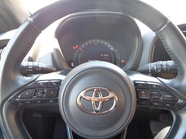 Toyota Aygo X 1.0 VVT-i 72 CV 5 porte Active S-CVT NESSUN VINCOLO DI FINANZIAMENTO