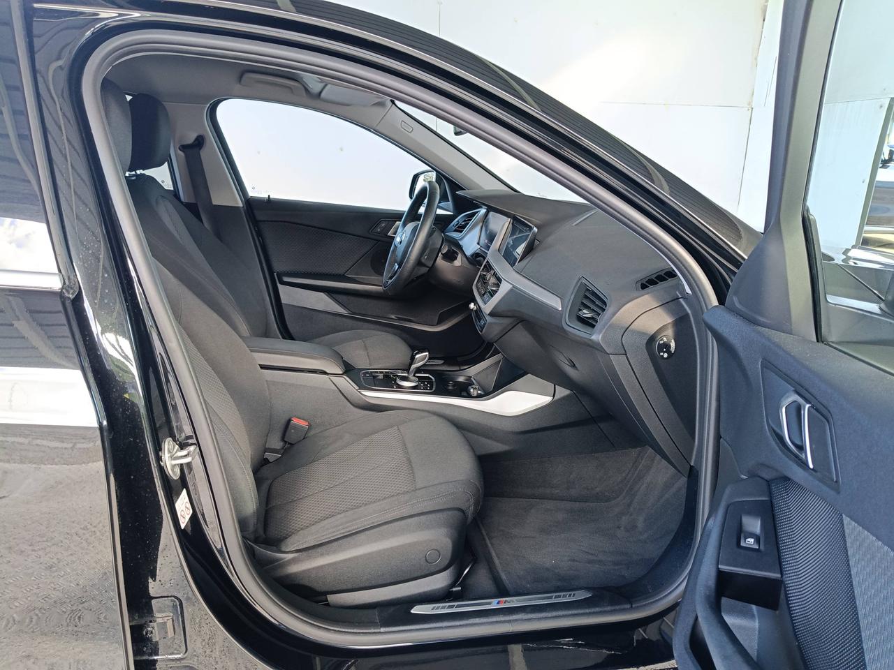 BMW Serie 1 F40 - 116i Msport Exterior auto