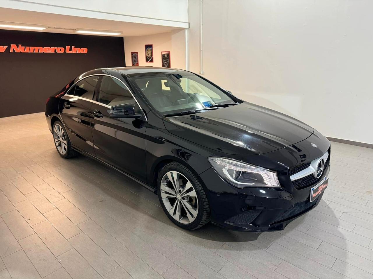 Mercedes-benz CLA 200 Mercedes CLA 200 CDI Sport 136cv 2013