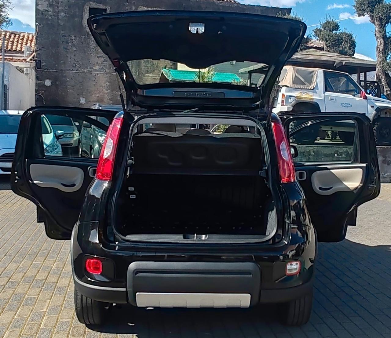 Fiat Panda 1.3 MJT 4x4 Antartica - ELD -