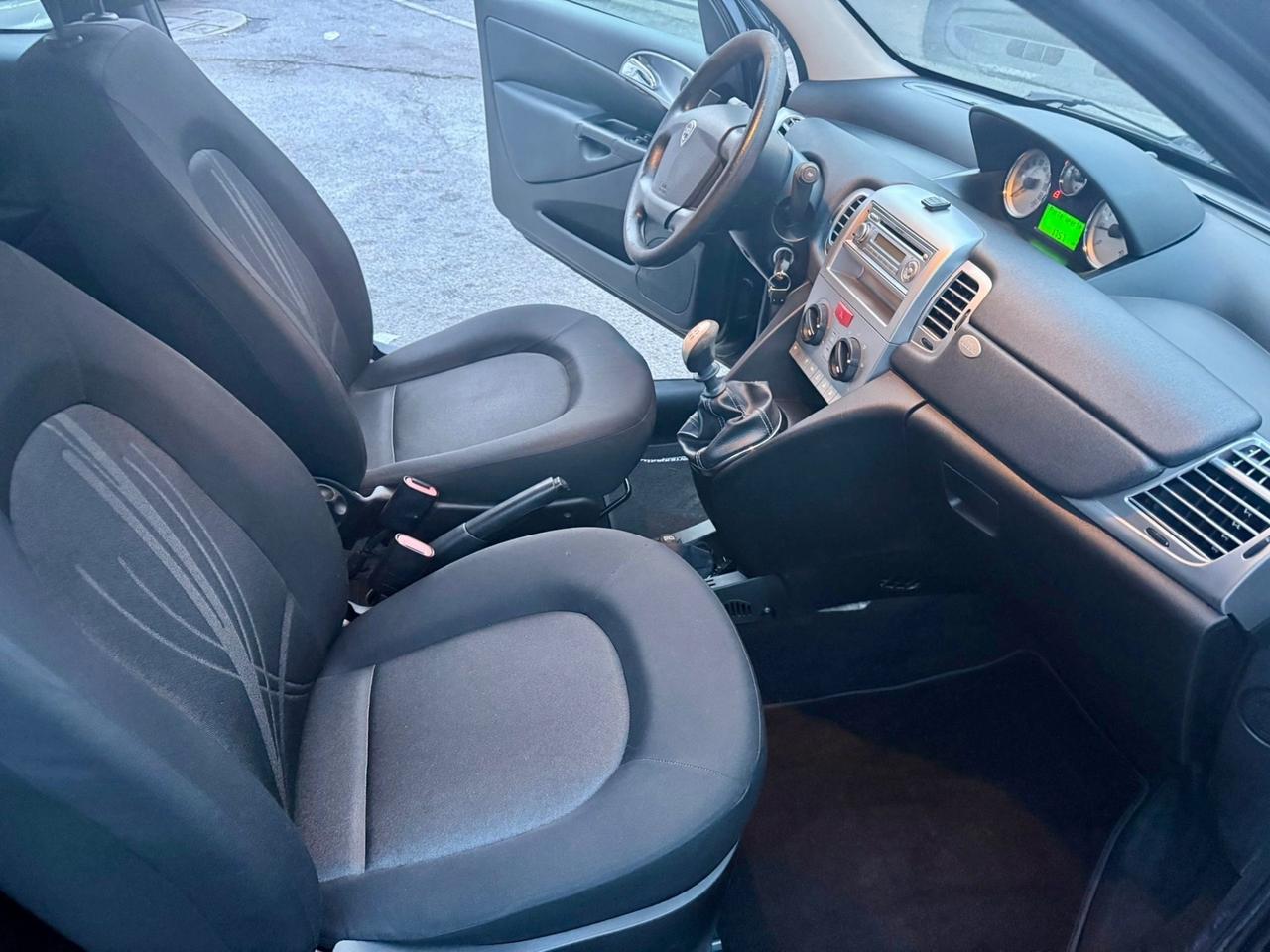 Lancia Ypsilon 1.4 Platinum Ecochic GPL