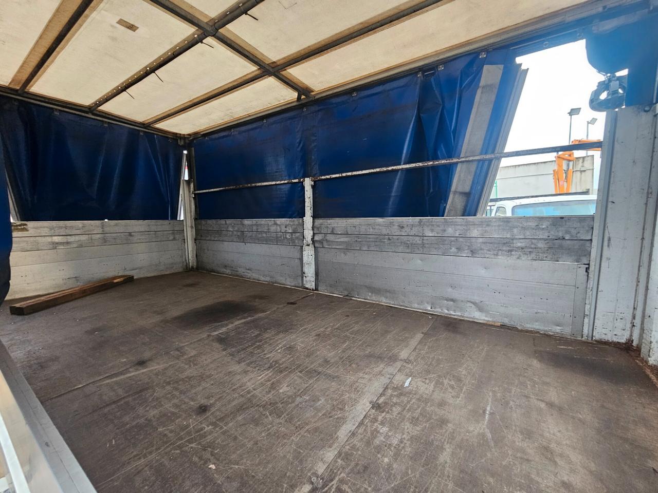 IVECO DAILY 35-150 EURO 6 CENTINATO-2018