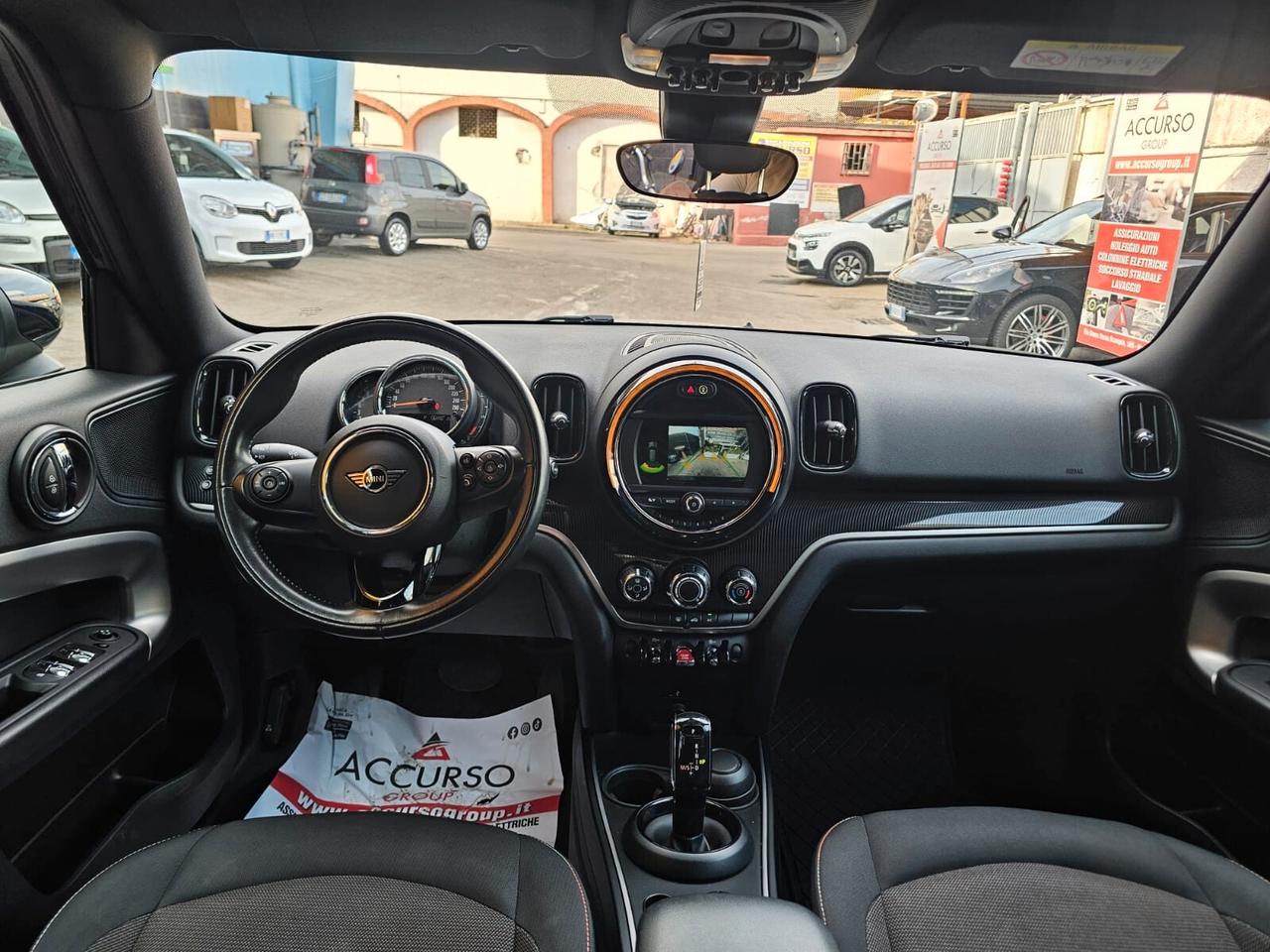 Mini One Countryman 1.5 Cooper Hype