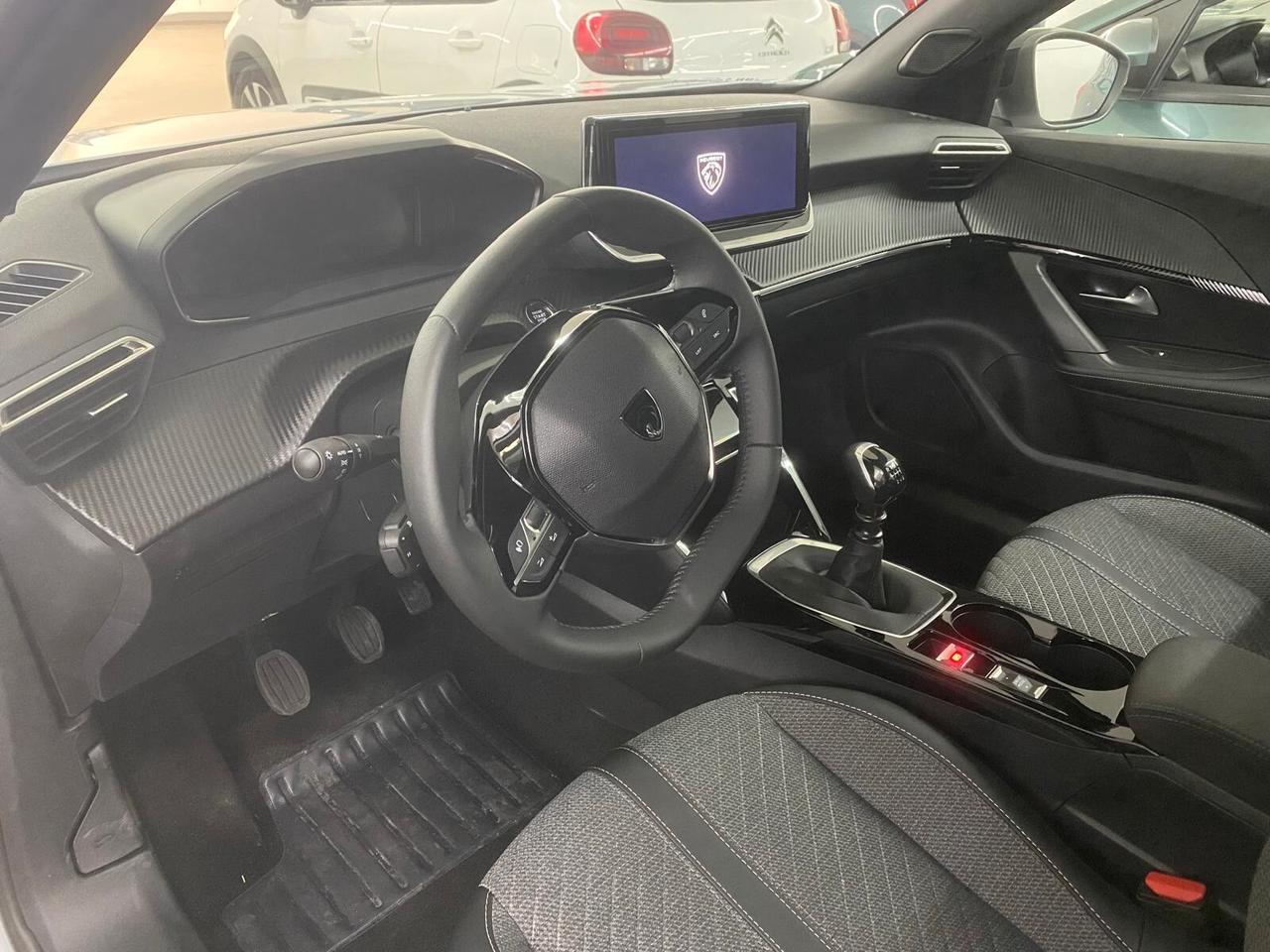 Peugeot 2008 PureTech 100 S&S Allure