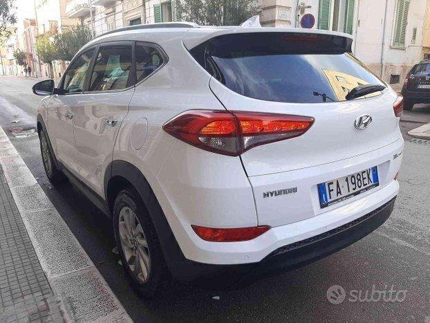 HYUNDAI Tucson 1.7 CRDi 115CV XPossible NAVI