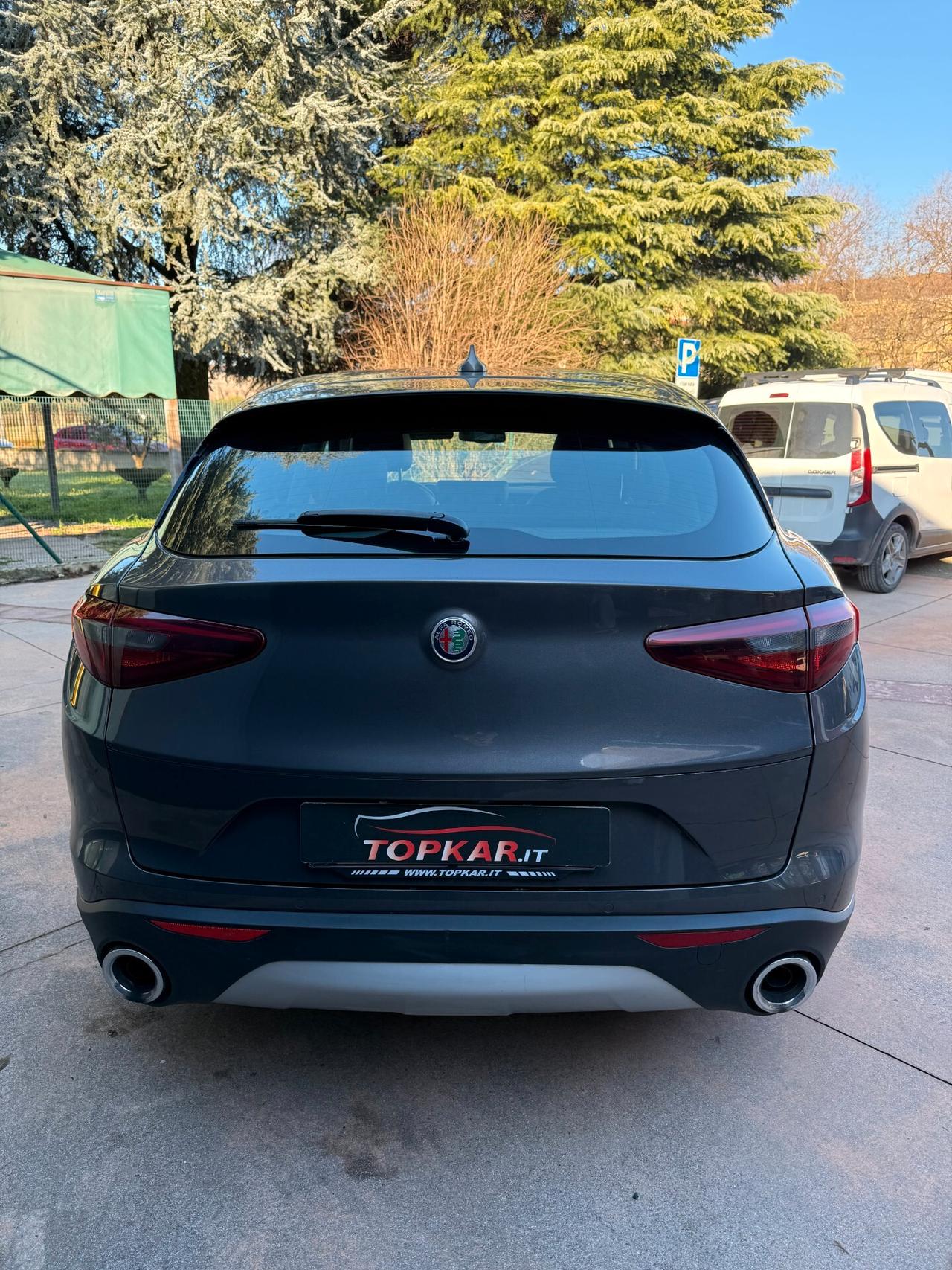 Alfa Romeo Stelvio 2.2 Turbodiesel 190 CV AT8 RWD Business