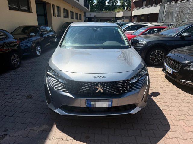 PEUGEOT 3008 Hybrid 225 e-EAT8 Allure