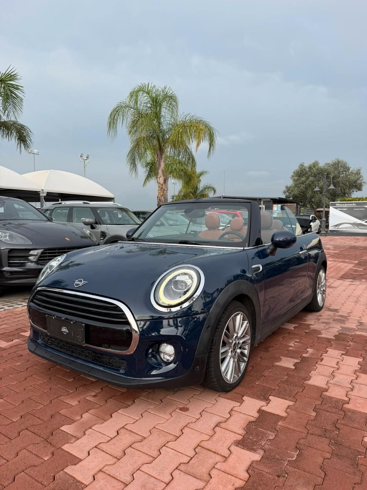 Mini 1.5 Cooper D Hype Cabrio