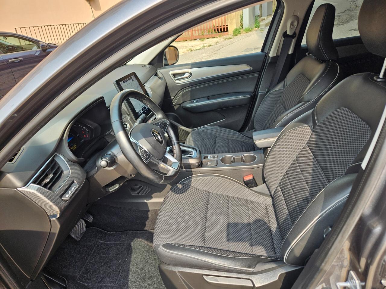 RENAULT ARKANA 1600 HYBRID 145 CV 51000 CHILOMETRI