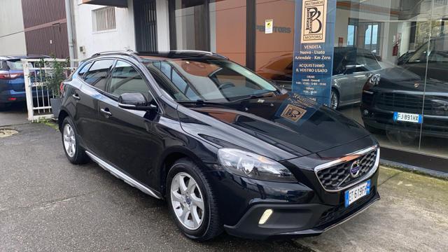 VOLVO V40 Cross Country D2 1.6 Business