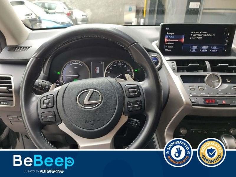 Lexus NX 300H 2.5 PREMIUM 4WD CVT