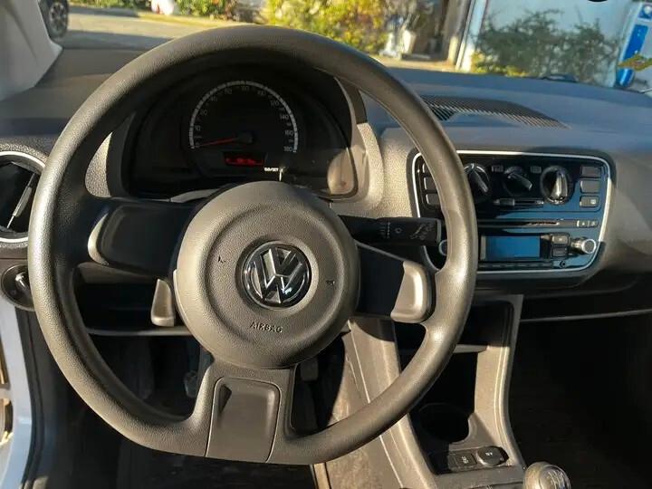 Volkswagen up! 1.0 3p. take