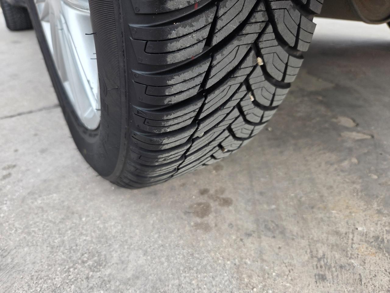 Lancia MUSA 1.3 Mjt 16V 95 CV S&S DPF Oro