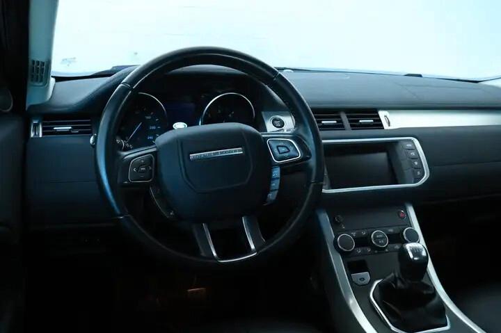 Land Rover Range Evoque 2.0 eD4 5p. SE