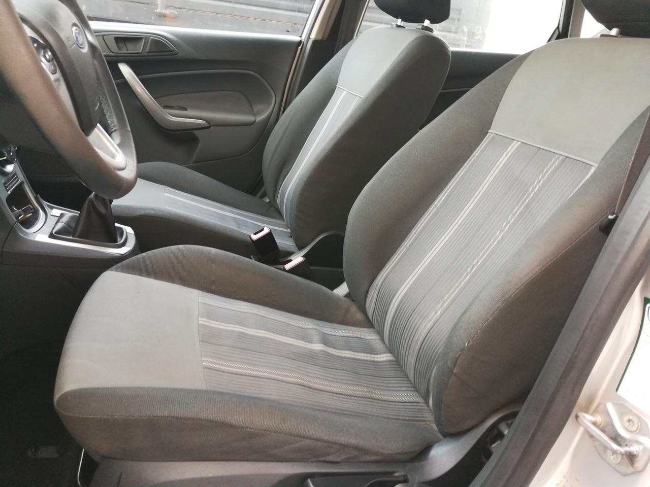 Ford Fiesta 1.4 GPL MOTORE ROTTO