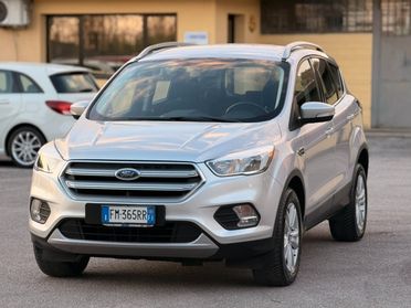 Ford Kuga 1.5 TDCI 120 CV S&S 2WD ST-Line Business