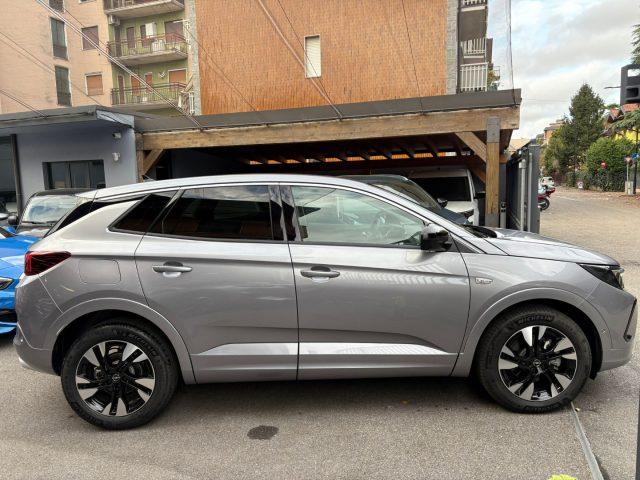 OPEL Grandland 1.2 Turbo 12V 130 CV aut. Business Elegance KM0