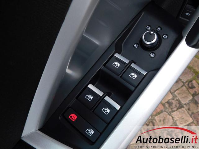 AUDI Q3 SPORTBACK 35 TDI S TRONIC S LINE EDITION