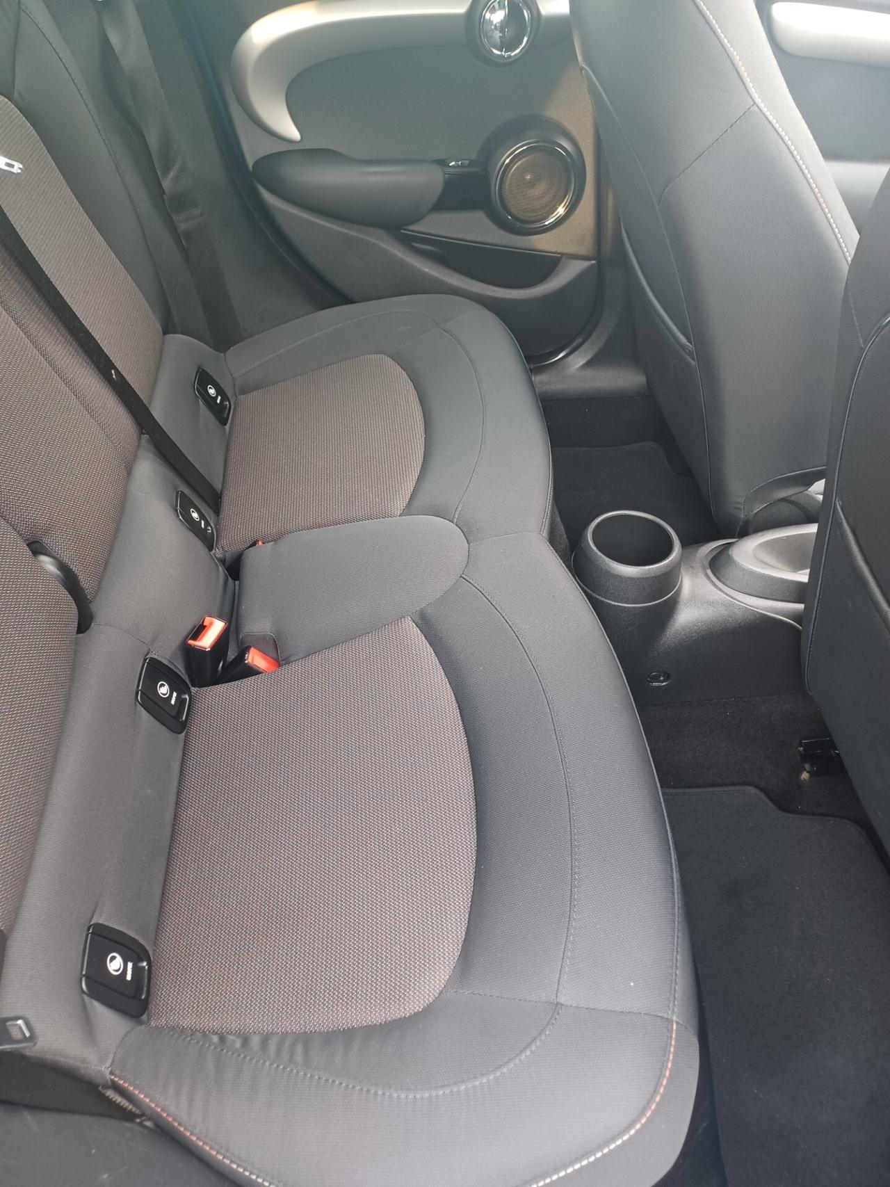 Mini 1.2 Benzina 5 porte Tetto PDC 2015