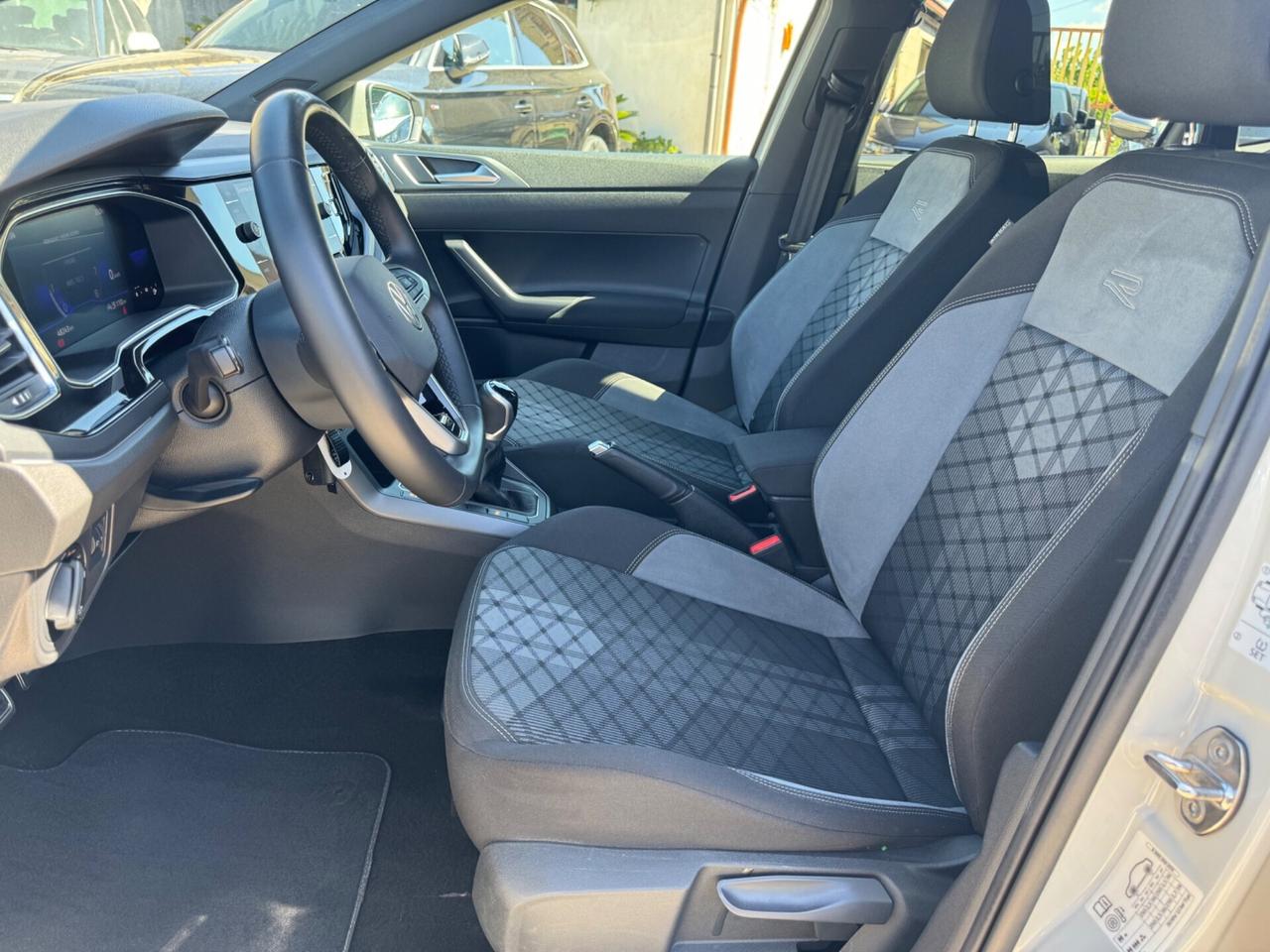 Volkswagen Polo 1.0 TSI R-Line