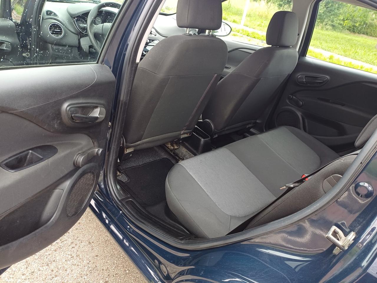 Fiat Punto 1.2 8V 5 porte Lounge