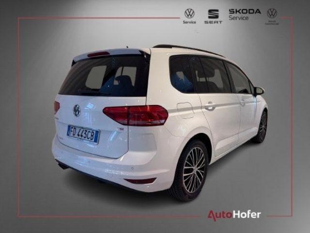 VOLKSWAGEN Touran 1.4 TSI Business 7P Navi Bluetooth 17" Family Pack