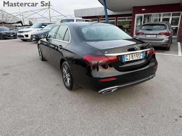 MERCEDES-BENZ E 200 Classe E - W213 Berlina d Sport auto - GJ819SF