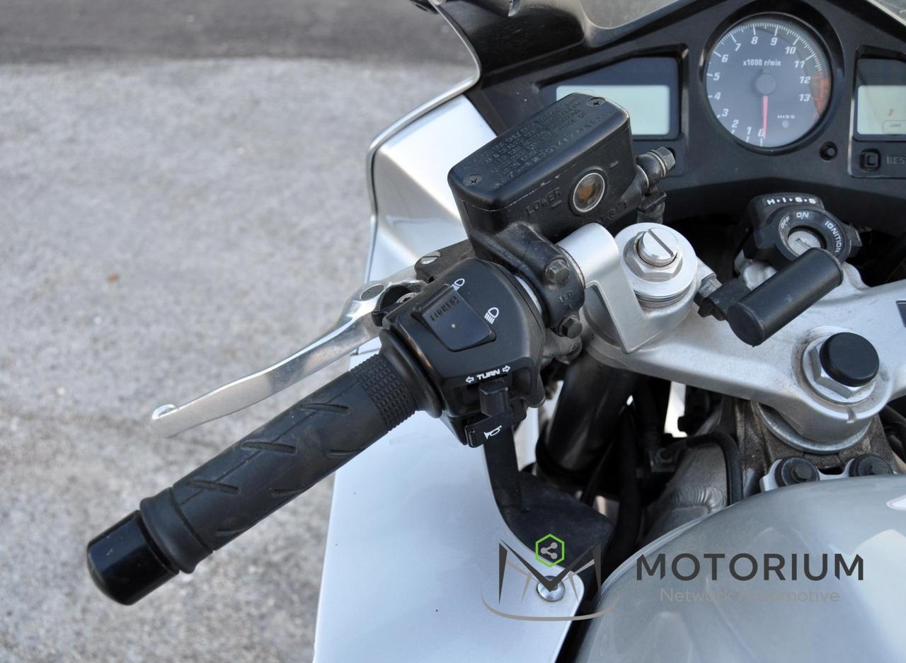 Honda VFR 800 V4 V Tech 2003