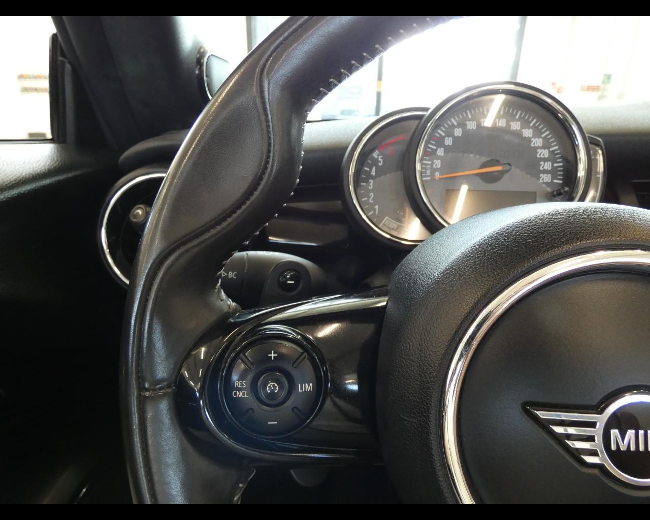 MINI Mini Cabrio (F57) - Mini 2.0 Cooper SD aut. Hype Cabrio