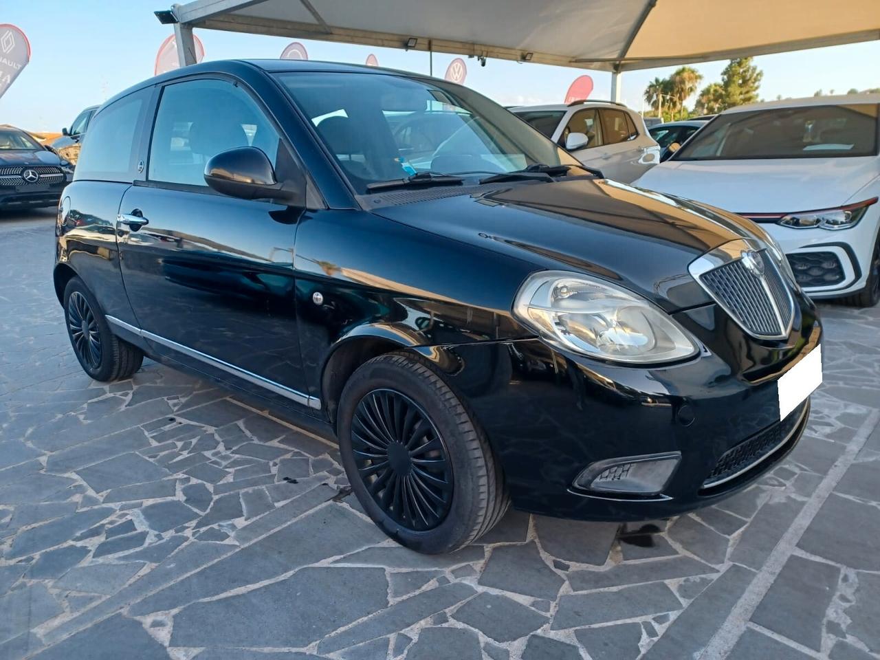 Lancia Ypsilon 1.4 Elle Ecochic GPL
